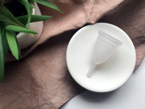 Mooncup et culottes absorbantes : des moyens efficaces et durables de faire face au règles