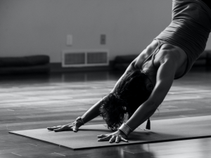 Le yoga : une activité aux multiples bienfaits sur le corps et l’esprit
